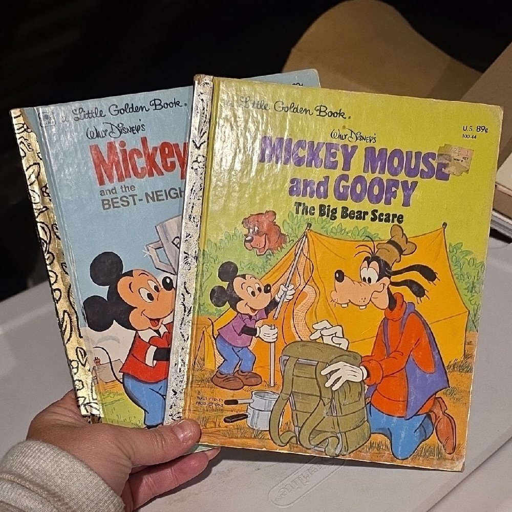 Disney Mickey Mouse and Goofy Kids Learning Book - Yellow
